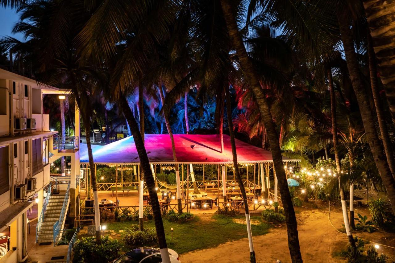 The Woodside Inn Benaulim Exterior photo