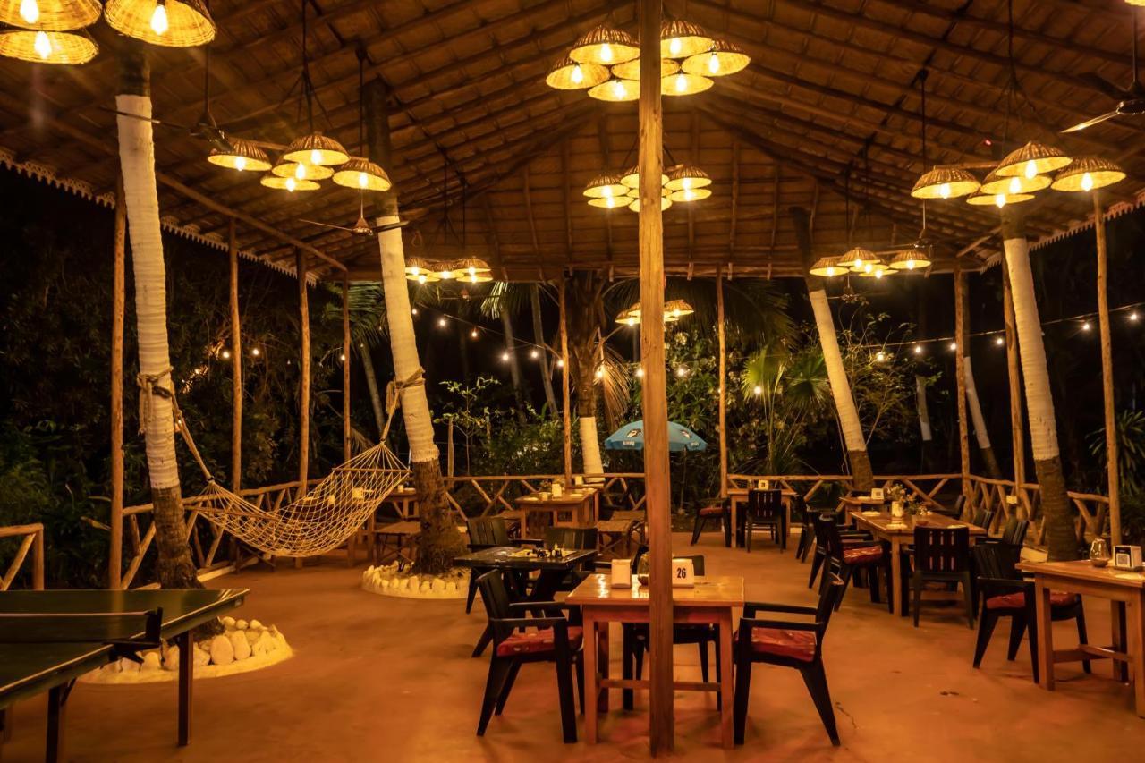 The Woodside Inn Benaulim Exterior photo
